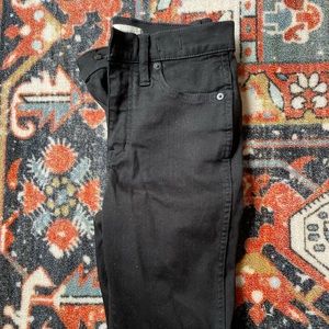 Madewell black skinny denim size 25p
